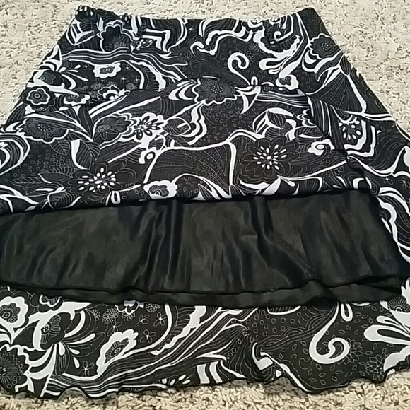 Floral print skirt - Picture 3 of 4