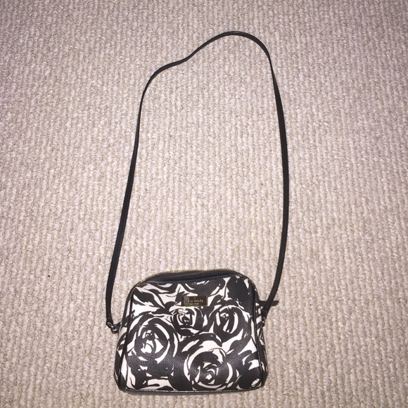 Kate spade crossbody😍😍😍