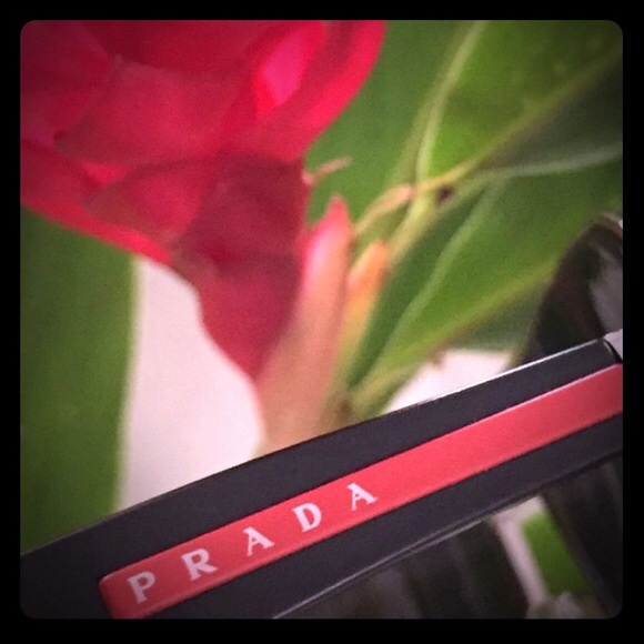 PRADA Pilot sunglasses Sports line! Nick on lense!