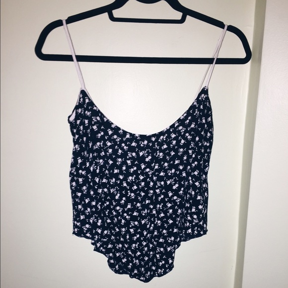 Brandy Melville Crop Top