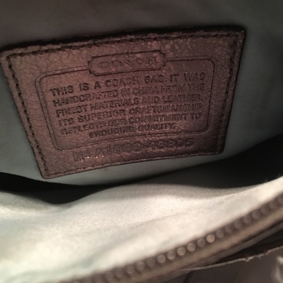 Authentic Coach Crossbody - Picture 4 of 4