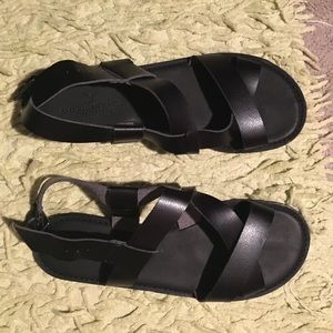 Black sandals from American Eagle