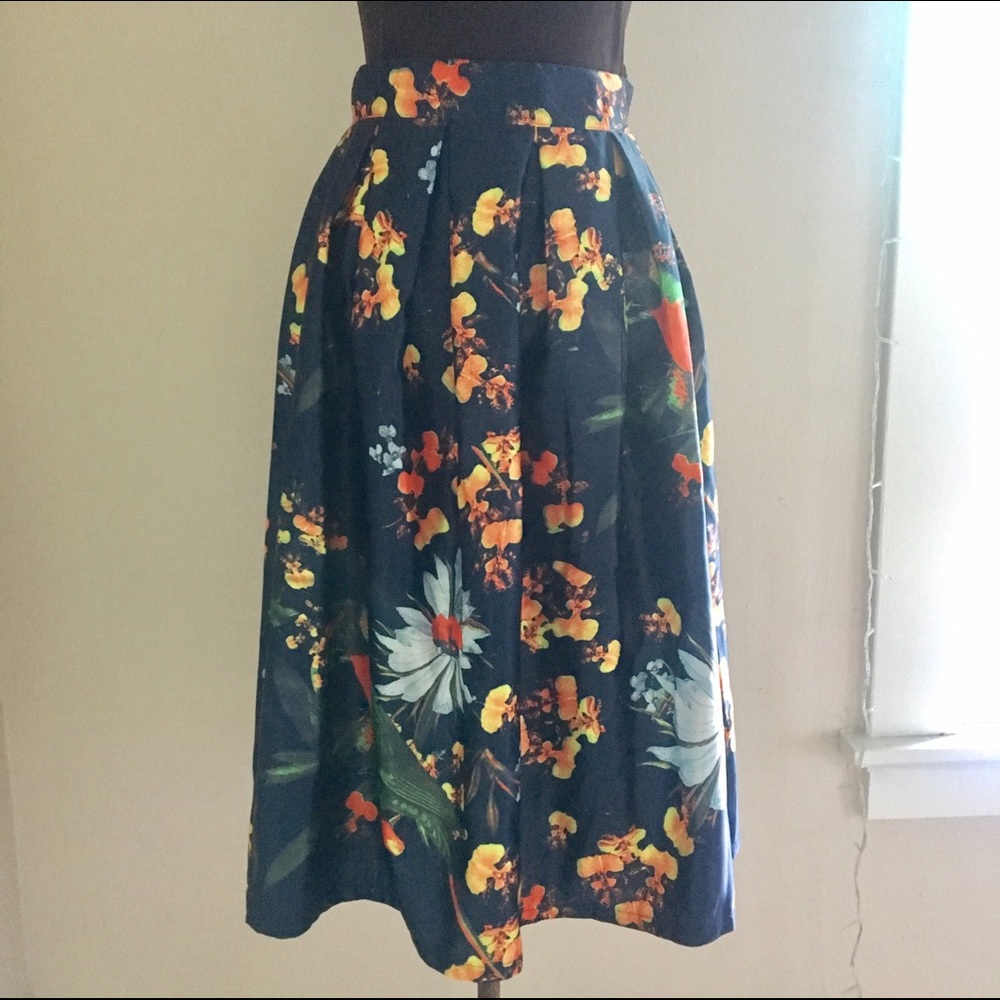 Colorful midi skirt