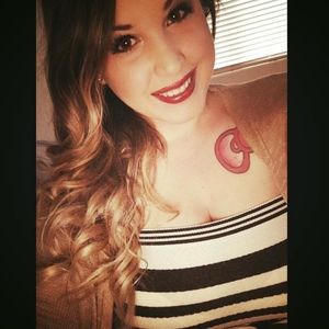 Meet your Posher, Ariel