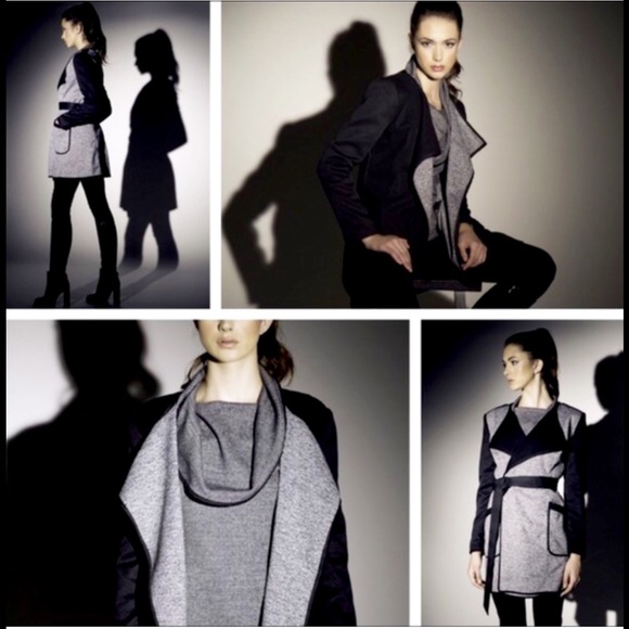 💕Lia Larrea Reversible Coat/Host Pick🎉 - Picture 4 of 4