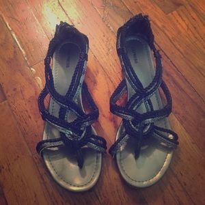 Express wedge sandals