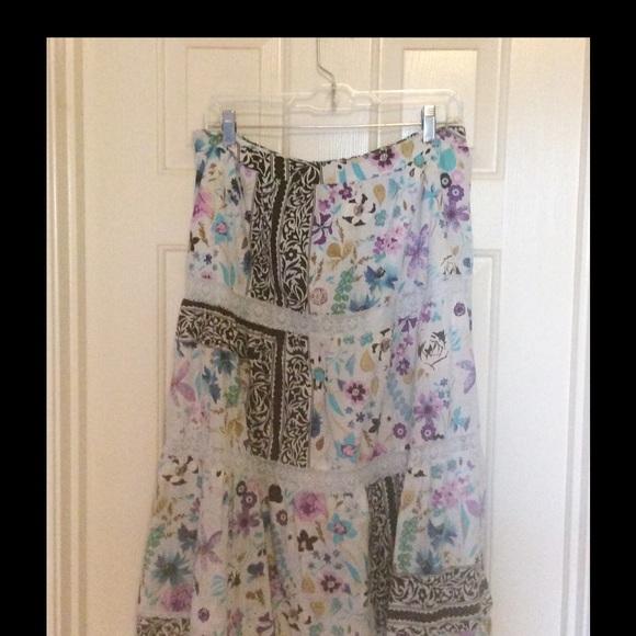 Cute Floral Boho/ Gypsy Skirt LG (8/10) #1