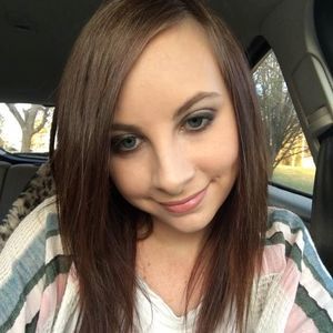 Meet your Posher, Leighton