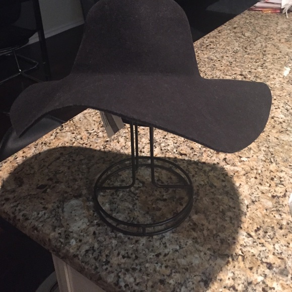 American Apparel wool floppy hat