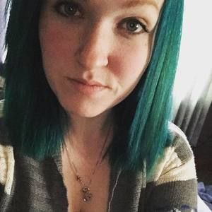 Meet your Posher, Jenn