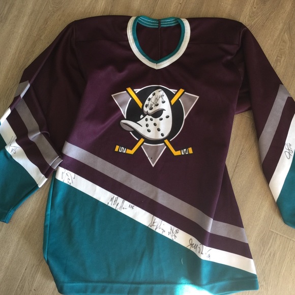 1996-1997 Anaheim Ducks jersey signed adult Medium