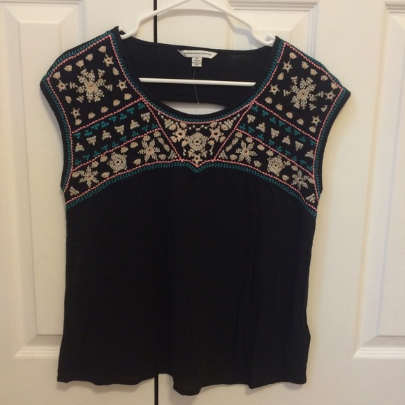 Black American Eagle tee with embroidered top