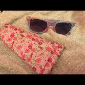 Lilly Pulitzer sun glasses