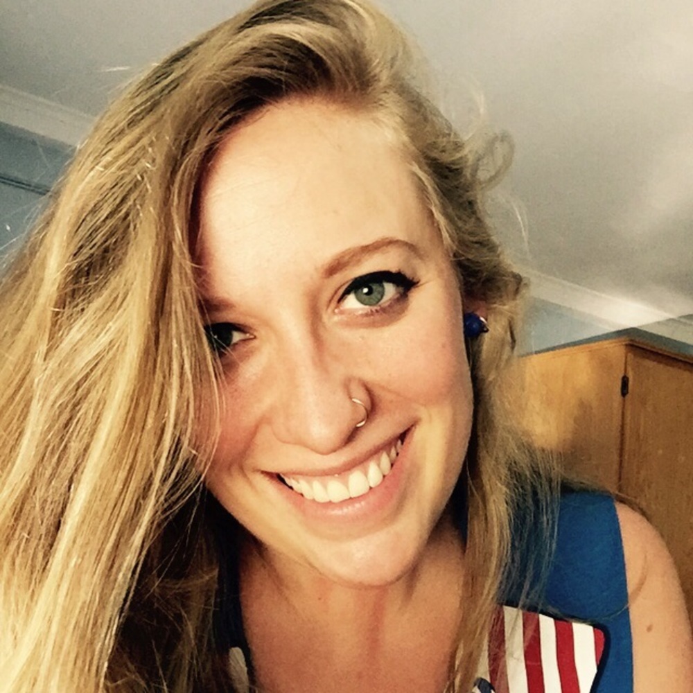 Meet your Posher, Alix