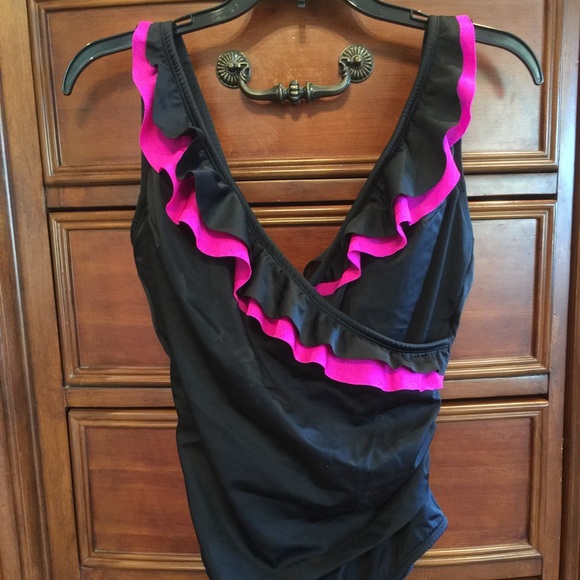 Swim suit