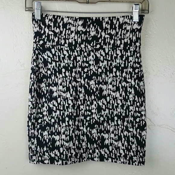 SOLD in a bundle to Mary @tupelohoney125 - Picture 2 of 3