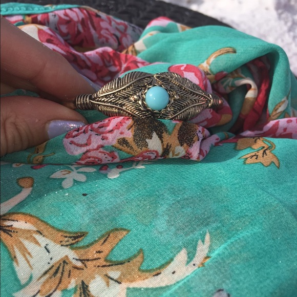 Turquoise October Love bracelet - Picture 2 of 4