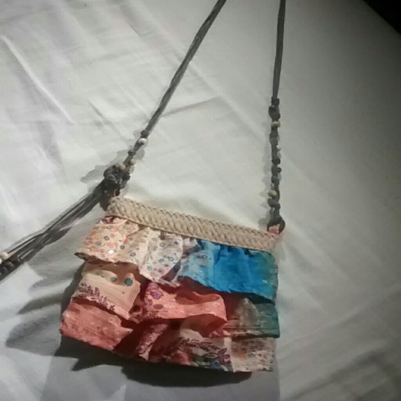 Ruffled, bohemian purse by Capelli