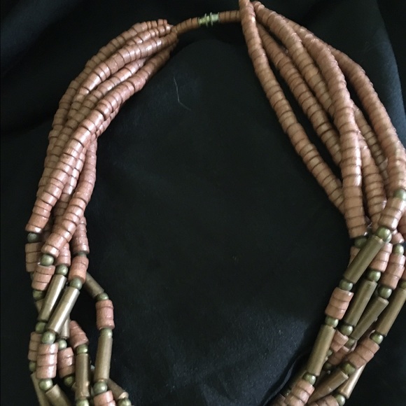 Artist prong set Lavender Jasper Cabochon NECKLACE - Picture 3 of 4