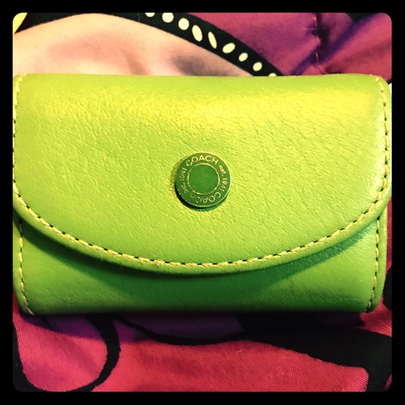 Authentic Coach travel contact case holder 👌🏻