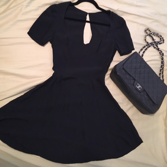 Reformation Apricot dress black SMALL new - Picture 2 of 4