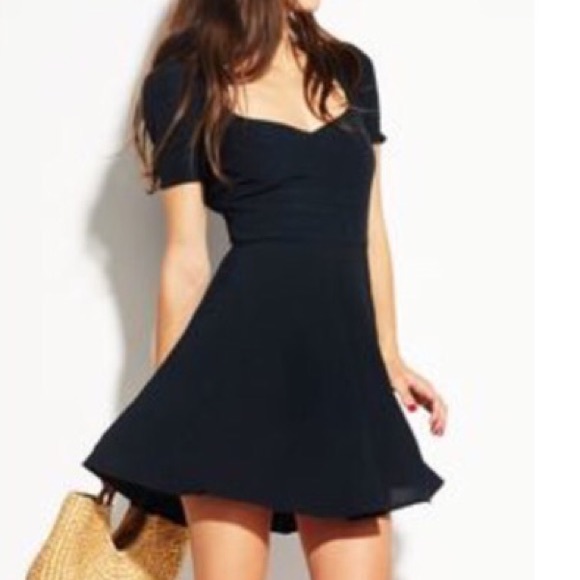 Reformation Apricot dress black SMALL new - Picture 3 of 4