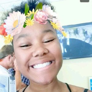 Meet your Posher, Shanise