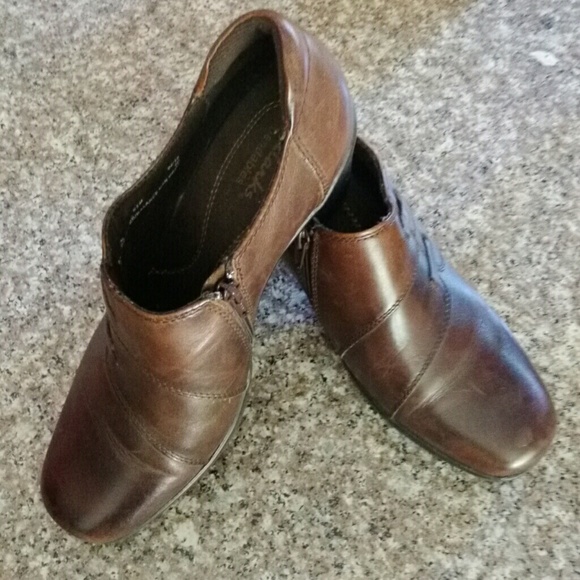 Clarks shoes