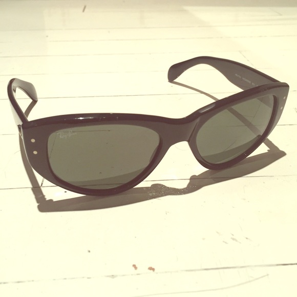 Authentic Ray-Ban Cateye Sunglasses