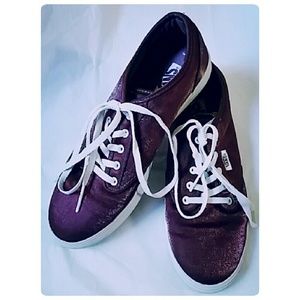 VANS Atwood Low Iridescent Canvas Shoes; Plum