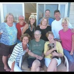 Meet your Posher, Debbie