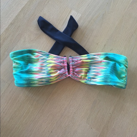 ❌SoLD ❌Hurley strapless top - Picture 1 of 1