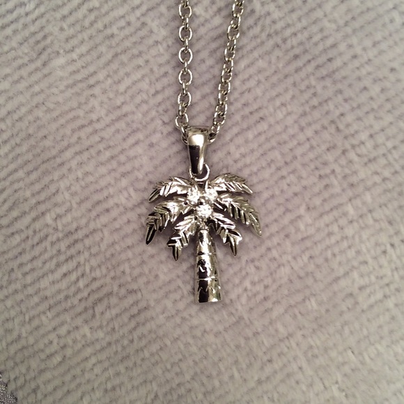 Gold or Silver Palm Tree Necklace - Picture 3 of 4