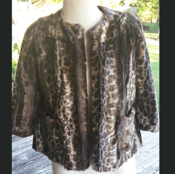 Fabulous Guess Faux Fur Leopard Crop Jacket NWT