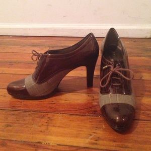 Anne Klein Oxford booties