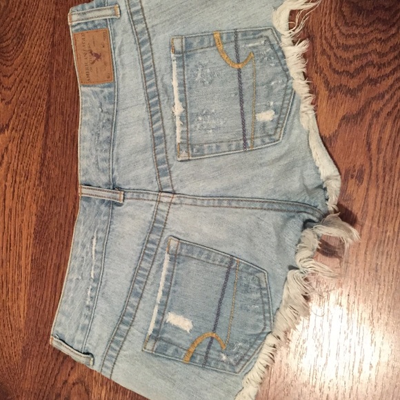 American Eagle jean shorts - Picture 2 of 2