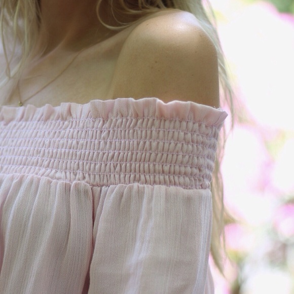 Blush Off Shoulder Top *Last* - Picture 2 of 4