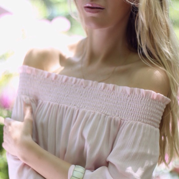 Blush Off Shoulder Top *Last* - Picture 4 of 4