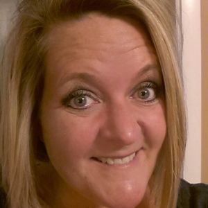 Meet your Posher, Leigh ann