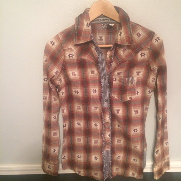 Aztec Printed button down - Picture 2 of 4