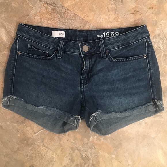 GAP retail denim shorts