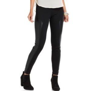 Bar III leggings