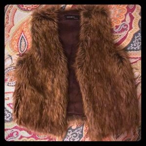 Fur vest