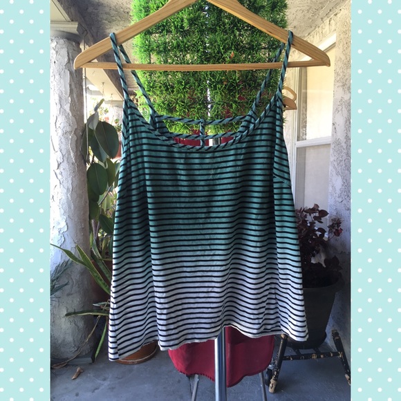 Cool Patterned Back Crop Top Tank