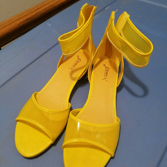 Shoes - Picture 3 of 3