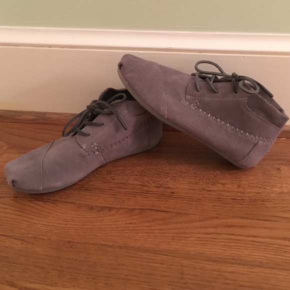 Women's Tom Cordones