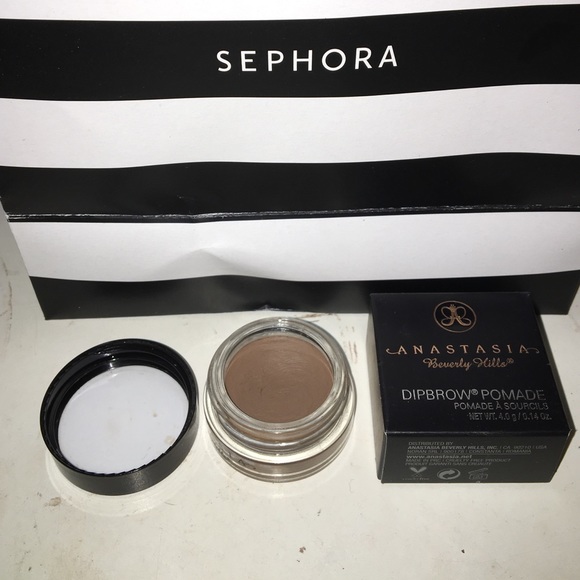 Anastasia DipBrow Pomade in Caramel
