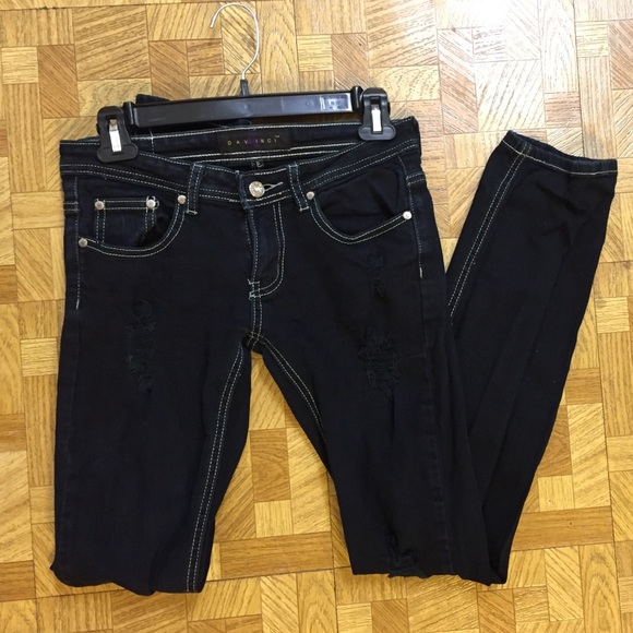 Black DaVinci brand distressed skinny jeans