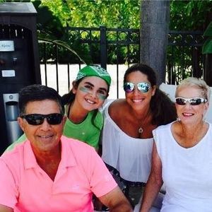 Meet your Posher, Peyton