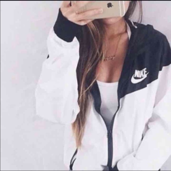 cute windbreakers nike